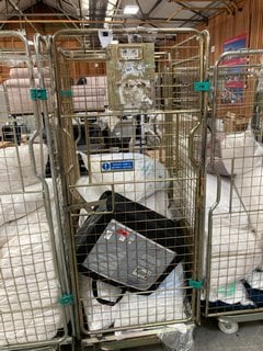 CAGE OF ASSORTED JOHN LEWIS & PARTNERS BEDDING ITEMS TO INCLUDE NATURAL COLLECTION BRITISH WOOL KING SIZE MATTRESS ENHANCER (CAGE NOT INCLUDED): LOCATION - A3