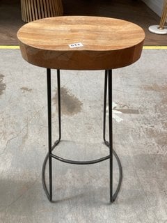 LOKO STOOL - MANGO WOOD & RUST - TALL 75.5 X 38.5 X 28CM - RRP £195: LOCATION - C1