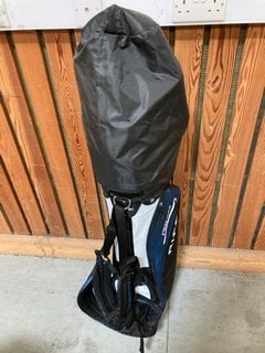 RIFE RX MAX GOLF CADDY BAG IN BLACK AND NAVY TO INCLUDE QTY OF ASSORTED RIFE GOLF CLUBS: LOCATION - D7