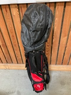 FAZER DRY POCKET GOLF STAND BAG IN BLACK AND RED TO INCLUDE QTY OF ASSORTED FAZER CTR21 GOLF CLUBS: LOCATION - D7