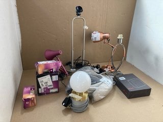 QTY OF ASSORTED ITEMS TO INCLUDE JOHN LEWIS & PARTNERS TONY DESK LAMP IN COPPER: LOCATION - BR6