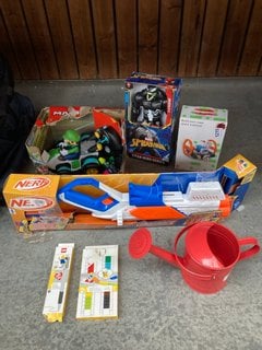 QTY OF ASSORTED ITEMS TO INCLUDE NERF N SERIES STRIKE BACK: LOCATION - AR3