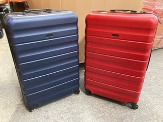 2 X JOHN LEWIS & PARTNERS MEDIUM HARD SHELL SUITCASES IN RED & BLUE: LOCATION - AR7