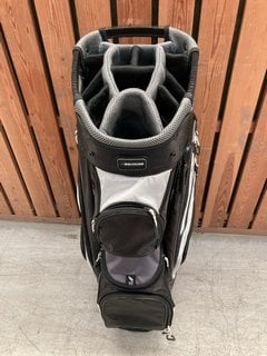 BENROSS PRO 2.0 GOLF CADDY BAG IN BLACK AND WHITE: LOCATION - D7