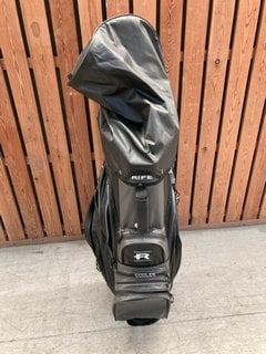 RIFE WATERPROOF DESIGN COOLER GOLF CADDY BAG IN BLACK AND GREY: LOCATION - D7