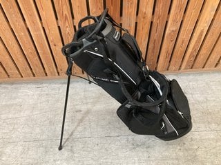 RIFE RF LITE GOLF CADDY BAG IN BLACK AND GREY: LOCATION - D7