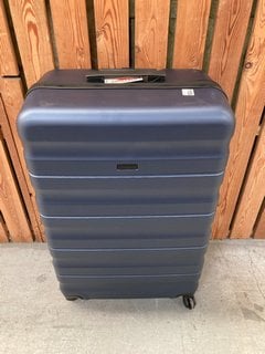 JOHN LEWIS & PARTNERS LARGE HARD SHELL STYLE WHEELED SUITCASE IN METALLIC BLUE: LOCATION - D6