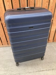 JOHN LEWIS & PARTNERS LARGE HARD SHELL STYLE WHEELED SUITCASE IN METALLIC BLUE: LOCATION - D6