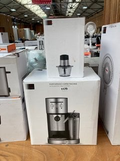 2 X ASSORTED JOHN LEWIS & PARTNERS SMALL KITCHEN APPLIANCES TO INCLUDE PUMP ESPRESSO COFFEE MACHINE WITH INTEGRATED MILK SYSTEM: LOCATION - D6