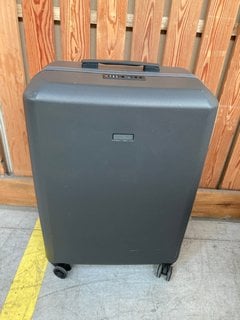 JOHN LEWIS & PARTNERS MEDIUM HARD SHELL STYLE WHEELED SUITCASE IN GREY RIBBED STYLE DESIGN: LOCATION - D6