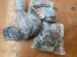 A BAG OF VINTAGE COINAGE: LOCATION - CR