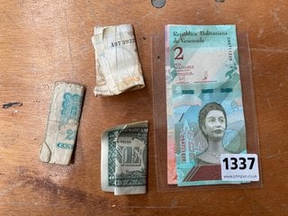 ASSORTED INTERNATIONAL BANKNOTES TO INCLUDE VENEZUELAN: LOCATION - CR