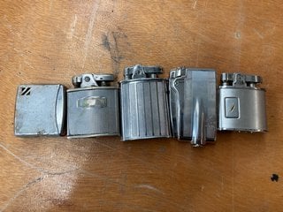 FIVE VINTAGE LIGHTERS TO INCLUDE RONSON: LOCATION - CR