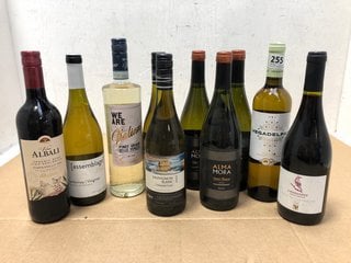 10 BOTTLES OF MIXED WINE TO INCLUDE ALMA MORA CHARDONNAY 750ML 13% VOL (WE OPERATE A CHALLENGE 25 POLICY. 18+ ID MAY BE REQUIRED UPON COLLECTION/DELIVERY, E.G. A VALID PASSPORT OR PHOTO DRIVING LICEN