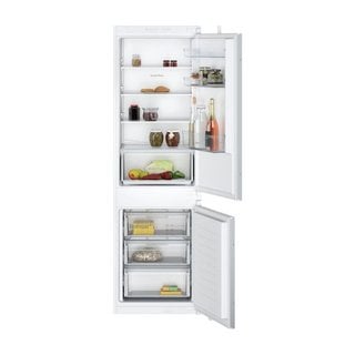 NEFF INTEGRATED FRIDGE FREEZER: MODEL KI7861SE0G - RRP £779 . JOHN PYE TECHNICAL WHITE GOODS CONDITION REPORT: UNIT POWERED UP, NO ERROR CODE APPARENT, FASCIA INSPECTION PASS. DATE OF CHECK 16.09.24