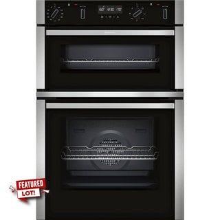 NEFF BUILT IN DOUBLE ELECTRIC OVEN: MODEL U2ACM7HH0B - RRP £1449: LOCATION - C2