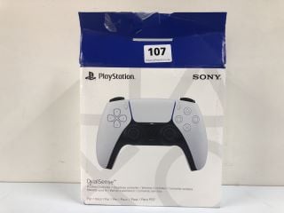 SONY PLAYSTATION DUALSENSE WIRELESS CONTROLLER - WHITE - RRP.£64