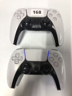 2 X SONY PLAYSTATION DUALSENSE WIRELESS CONTROLLERS - WHITE