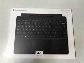 MICROSOFT SURFACE PRO SIGNATURE KEYBOARD MODEL: 1864 - RRP.£151