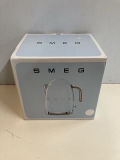 SMEG ELECTRIC KETTLE