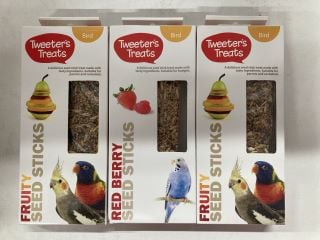 QTY OF TWEETERS TREATS FRUITY SEED STICKS (BB:24/10/24)