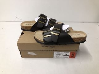 PAIR OF HERITAGE WOMENS SANDALS - SIZE UK 5