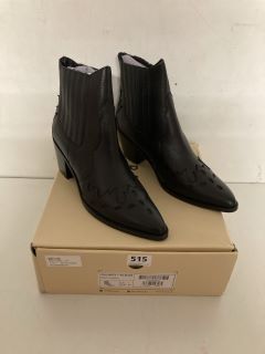 RAVEL GALMOY BLACK LEATHER ANKLE BOOT UK 7