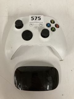 2 X ITEMS TO INCLUDE XBOX ROBOT WHITE CONTROLLER