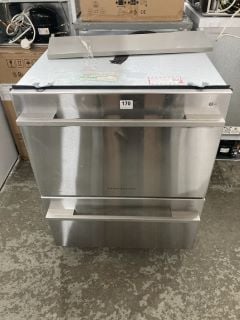 FISHER AND PAYKEL TWO DRAWER INTEGRATED DISHWASHER MODEL UNKNOWN