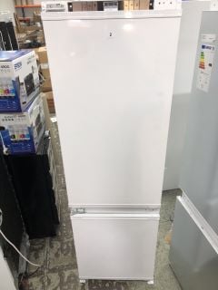 GRUNDIG INTEGRATED FRIDGE FREEZER MODEL GKFED473 RRP £425 (EX-DISPLAY)