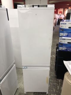 GRUNDIG INTEGRATED FRIDGE FREEZER MODEL GKFED473 RRP £425 (EX-DISPLAY)