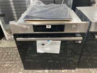 SAMSUNG SINGLE ELECTRIC OVEN MODEL NV7B44205SS