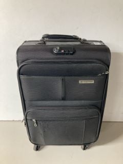 TRAVEL EXPERT SOFT SKIN SUITCASE