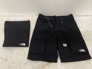 MENS NORTH FACE TROUSERS/SHORTS SIZE 32 X 32