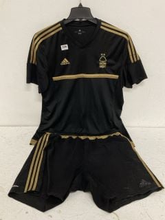 NOTTINGHAM FOREST 2015 - 2016 MENS THIRD KIT