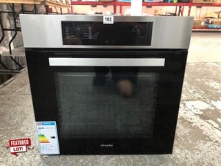 MIELE BUILT-IN SINGLE OVEN MODEL: H2265-1B - RRP.£749 (EX-DISPLAY)