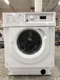 INDESIT INTEGRATED 7/5KG WASHER DRYER MODEL: BIWDIL75125UKN - RRP.£500 (EX-DISPLAY)