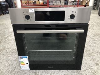 ZANUSSI BUILT-IN SINGLE OVEN MODEL:ZOHCX3X2 - RRP.£349 (EX-DISPLAY)