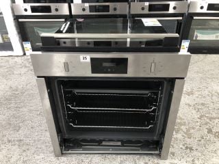 ZANUSSI BUILT-IN SINGLE OVEN MODEL:ZOHCX3X2 - RRP.£349 (EX-DISPLAY)