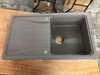 BLANCO GREY COMPOSITE SINK (CRACKED)