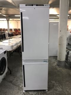 GRUNDIG INTEGRATED FRIDGE FREEZER MODEL: GKFED473 - RRP.£449 (EX-DISPLAY)