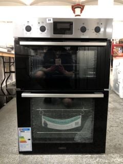 ZANUSSI BUILT-IN DOUBLE OVEN MODEL: ZKHNL3X1 - RRP.£509 (EX-DISPLAY)