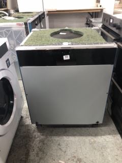 BOSCH INTEGRATED DISHWASHER MODEL SMV2ITX18G RRP £399 (EX-DISPLAY)