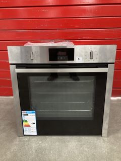 NEFF INTEGRATED SINGLE OVEN MODEL: B3CCC0AN0B RRP: £599 (EX DISPLAY)