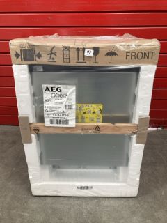 AEG INTEGRATED DISHWASHER MODEL: FSE84607P RRP: £618 (EX DISPLAY) (IN PACKAGING)