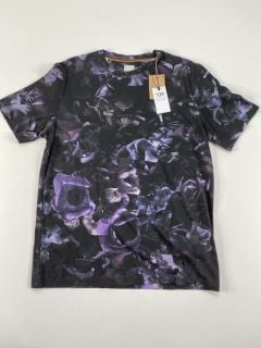 PAUL SMITH GENT'S T SHIRT FLORAL CAMO PRINT. SIZE: S, MADE FROM: 100% COTTON. RRP: £165