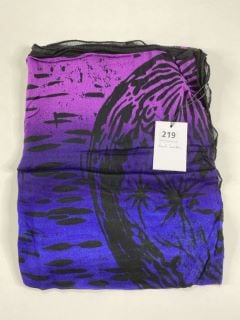 PAUL SMITH MEN'S SCARF WDCUT MOON. MADE FROM: 100% VISCOSE WOVEN. RRP: £140