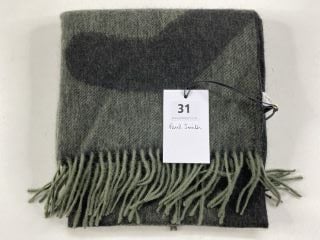 PAUL SMITH MEN'S SCARF PAULS LOGO. MADE FROM: 95 LAMBSWOOL 5 CASHMERE. RRP: £150