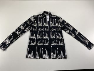 PAUL SMITH GENT'S ROLL NECK ARCHIVE LOGO PRINT. SIZE: S, MADE FROM: 100% COTTON. RRP: £170