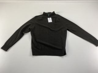 PAUL SMITH GENT'S PULLOVER FUNNEL NECK. SIZE: L, MADE FROM: 100% CASHMERE. RRP: £395